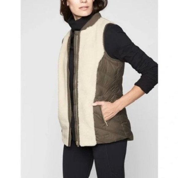 Athleta Responsible Down Tundra Goose Down Sherpa Winter Vest - Picture 1 of 11